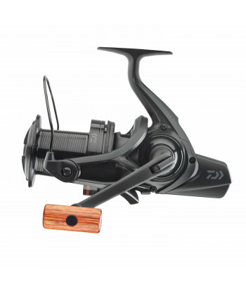 AKCE!!! NAVIJÁK DAIWA 21 EMBLEM SCW QD SD