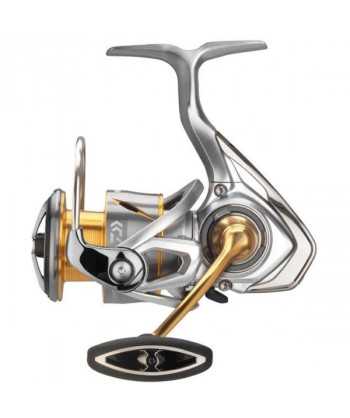 Naviják DAIWA 21 FREAMS LT4000-C