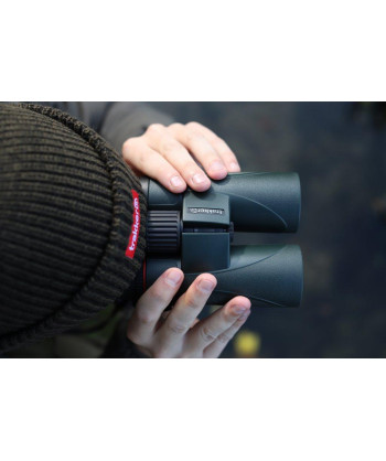 Trakker Dalekohled - Optics 10x42 Binoculars