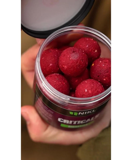 Nikl Criticals boilie Gigantica 250ml