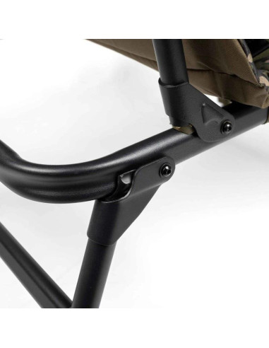 Trakker Křeslo komfortní s područkami Levelite Camo Longback Chair