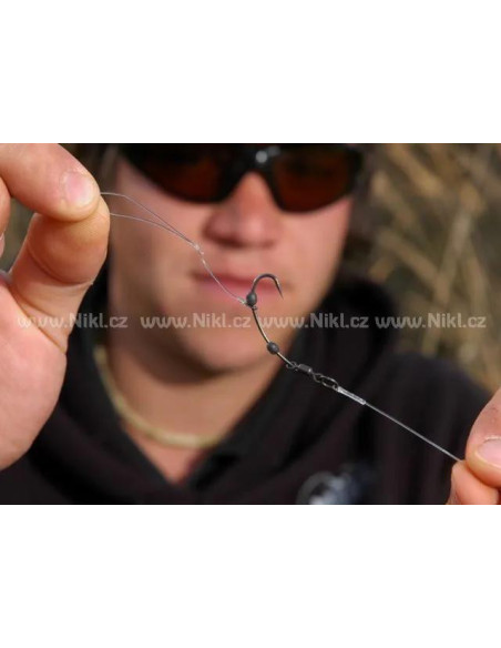 Carp´R´Us Návazec 360° Stiff Link Oval Ring & 360° Swivel 16,5cm, 50lb, 2ks