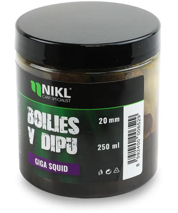 Nikl Boilies v dipu Giga Squid 250ml