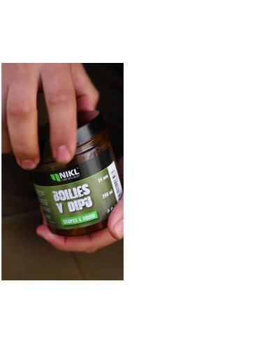 Nikl Boilies v dipu Scopex & Squid 250ml