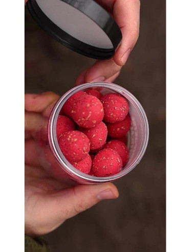 Nikl Rozpustné Criticals boilie Strawberry 250ml