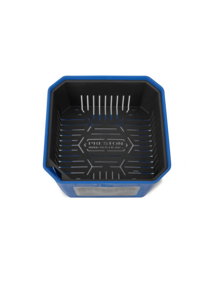 Preston 2PT Bait Strainer