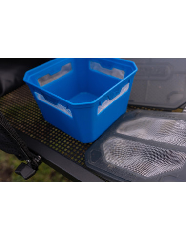 Preston 3Pt Venta Window Tub