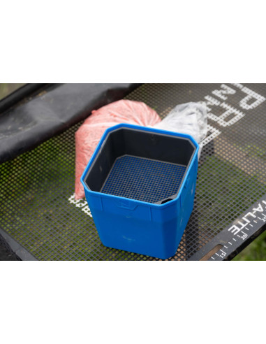 Preston 4Pt Bait Tub