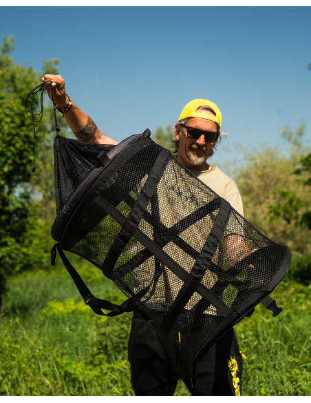 BlackCat Baitfish Tunnel