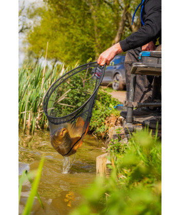 Preston Carbon Hair Mesh Landing Net 18