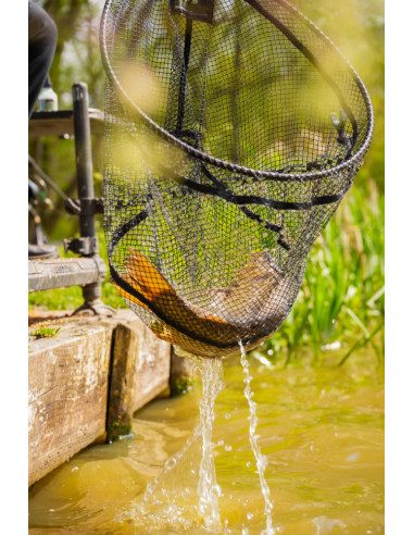 Preston Carbon F1 Latex Landing Net 16
