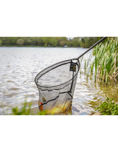 Preston Carbon F1 Latex Landing Net 16