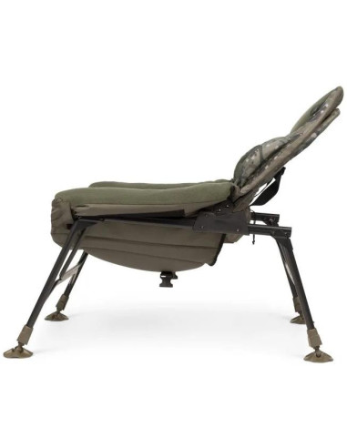 Trakker Křeslo Levelite Colossus Camo Recliner Chair