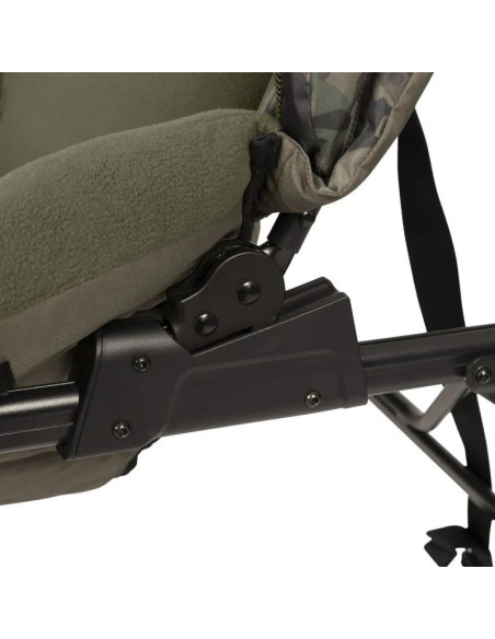 Trakker Křeslo Levelite Colossus Camo Recliner Chair