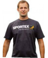 Pohodlné tričko SPORTEX tričko s velkým logem SPORTEX Germany na hrudi. Vyrobeno z organické bavlny a dostupné ve velikostech M, L, XL,XXL
