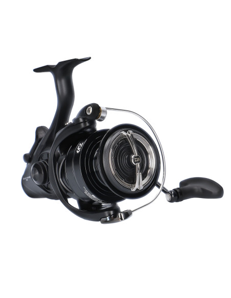 NAVIJÁK DAIWA 19 BLACK WIDOW BR LT 5000-C